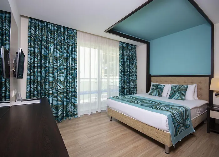 Hotel Orange County - Kids Concept 5*